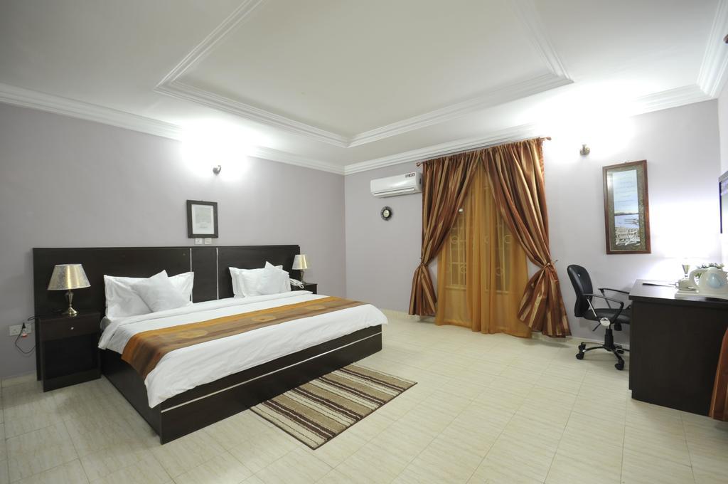 เชียร์ ลักชัวรี อพาร์ตเมนต์ แอนด์ สวีท คาร์กี Hotel อาบูจา ห้อง รูปภาพ