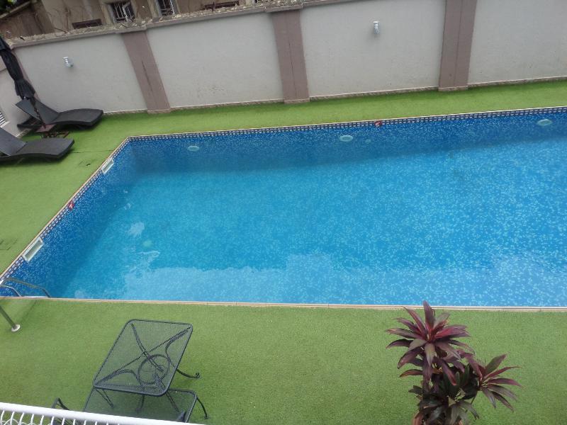เชียร์ ลักชัวรี อพาร์ตเมนต์ แอนด์ สวีท คาร์กี Hotel อาบูจา ภายนอก รูปภาพ